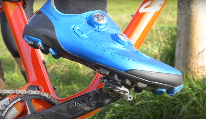 mountain bike shoes
